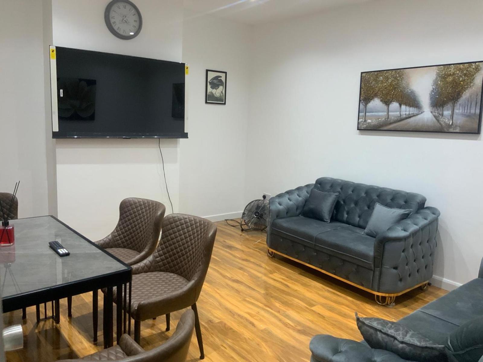 Apartment 2 Bedroom Barking (Greater London)