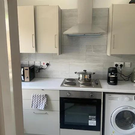 2 Bedroom Appartment Barking  Exterior foto